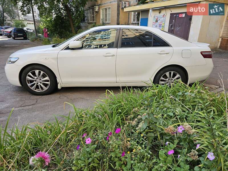 Toyota Camry 2007