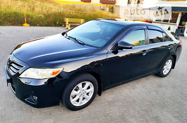 Седан Toyota Camry 2010 в Одесі