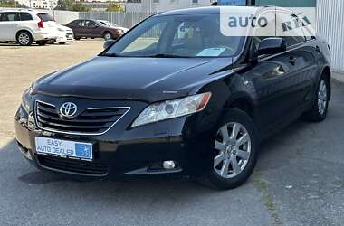 Седан Toyota Camry 2007 в Киеве