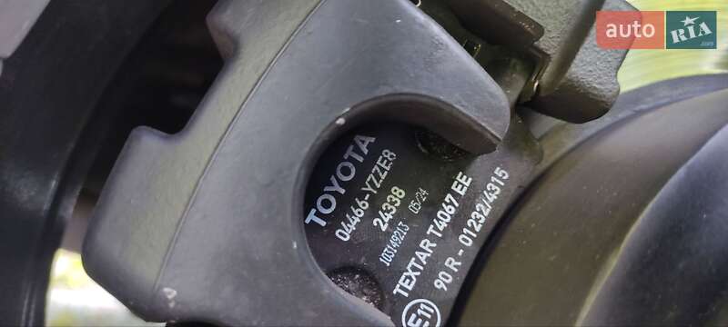 Седан Toyota Camry 2015 в Полтаві