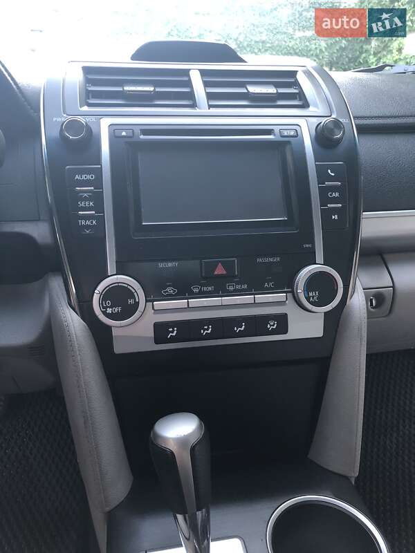 Седан Toyota Camry 2011 в Каменец-Подольском фото 15 Седан Toyota Camry 2011 в Каменец-Подольском