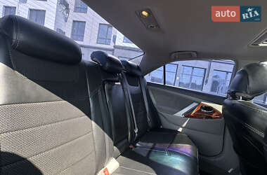 Седан Toyota Camry 2007 в 