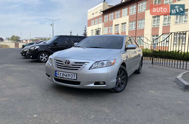 Седан Toyota Camry 2006 в 