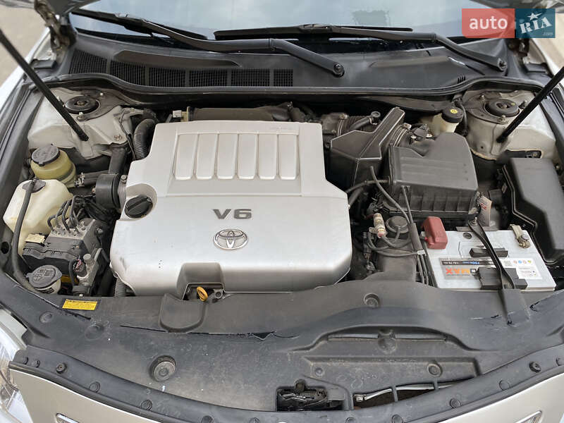 Седан Toyota Camry 2006 в Харькове