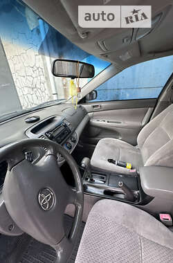 Седан Toyota Camry 2002 в 