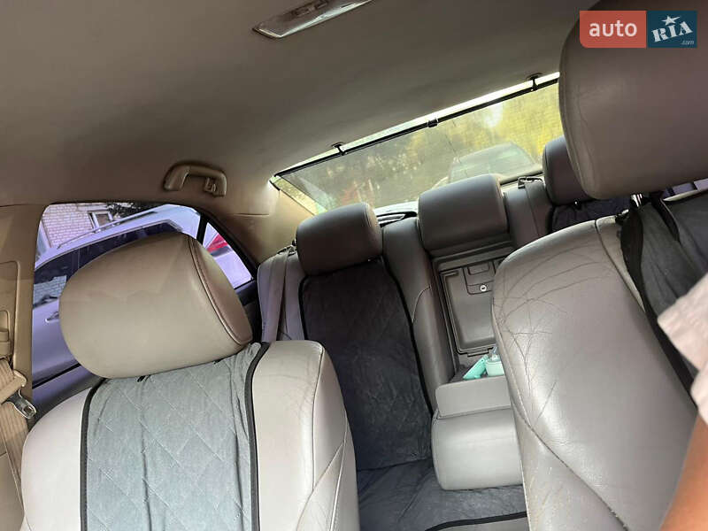 Седан Toyota Camry 2007 в Сумах