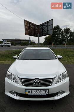 Седан Toyota Camry 2012 в 