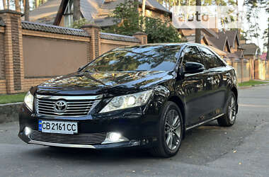 Седан Toyota Camry 2012 в Чернігові