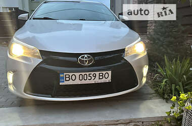 Седан Toyota Camry 2017 в Тернополі