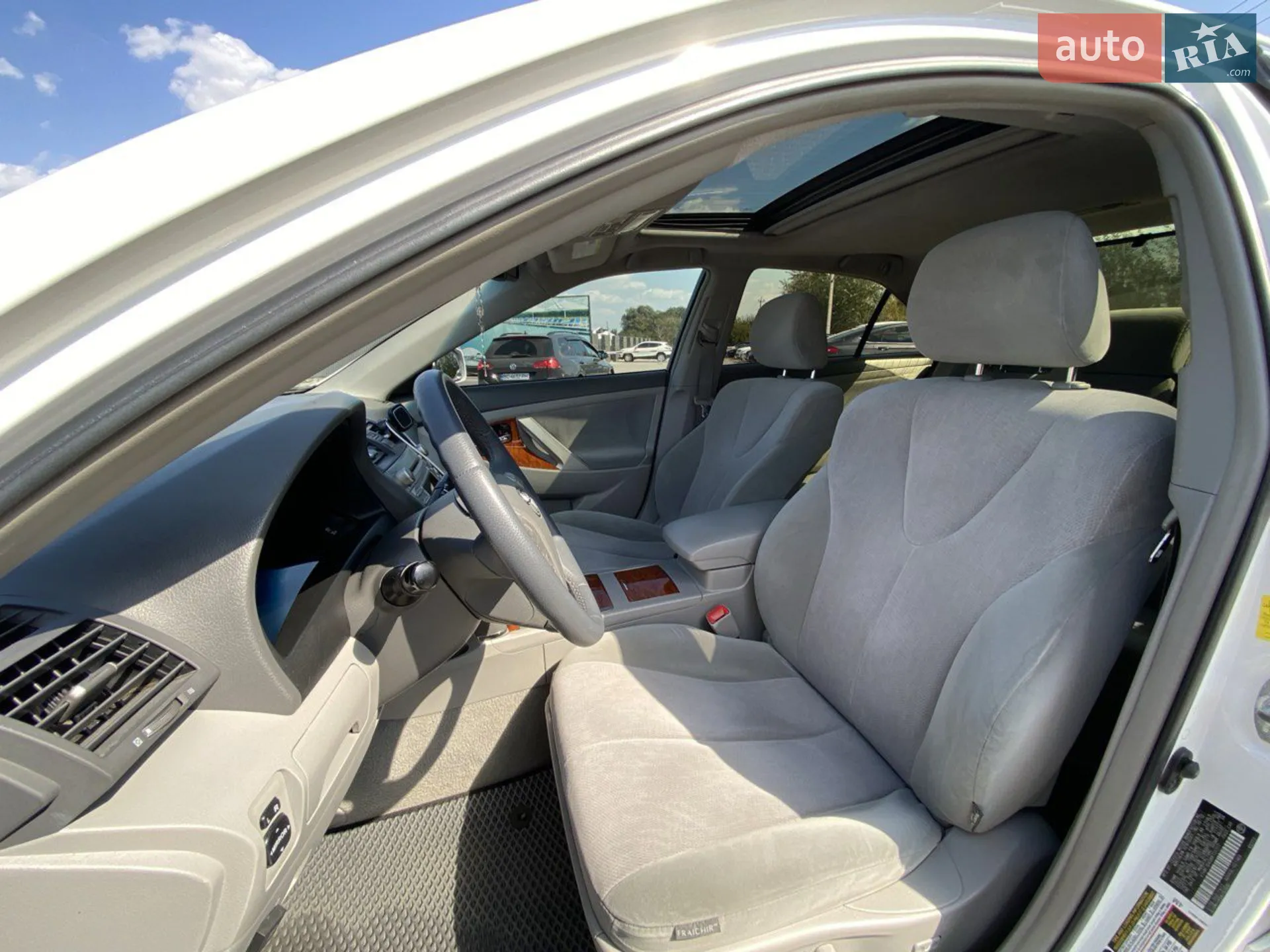 2010 Toyota Camry - мініатюра 12
