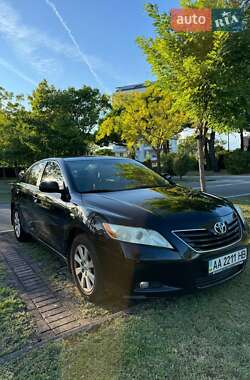 Седан Toyota Camry 2008 в Києві