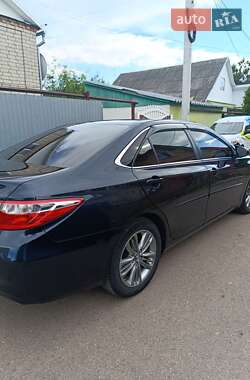 Седан Toyota Camry 2017 в Житомире