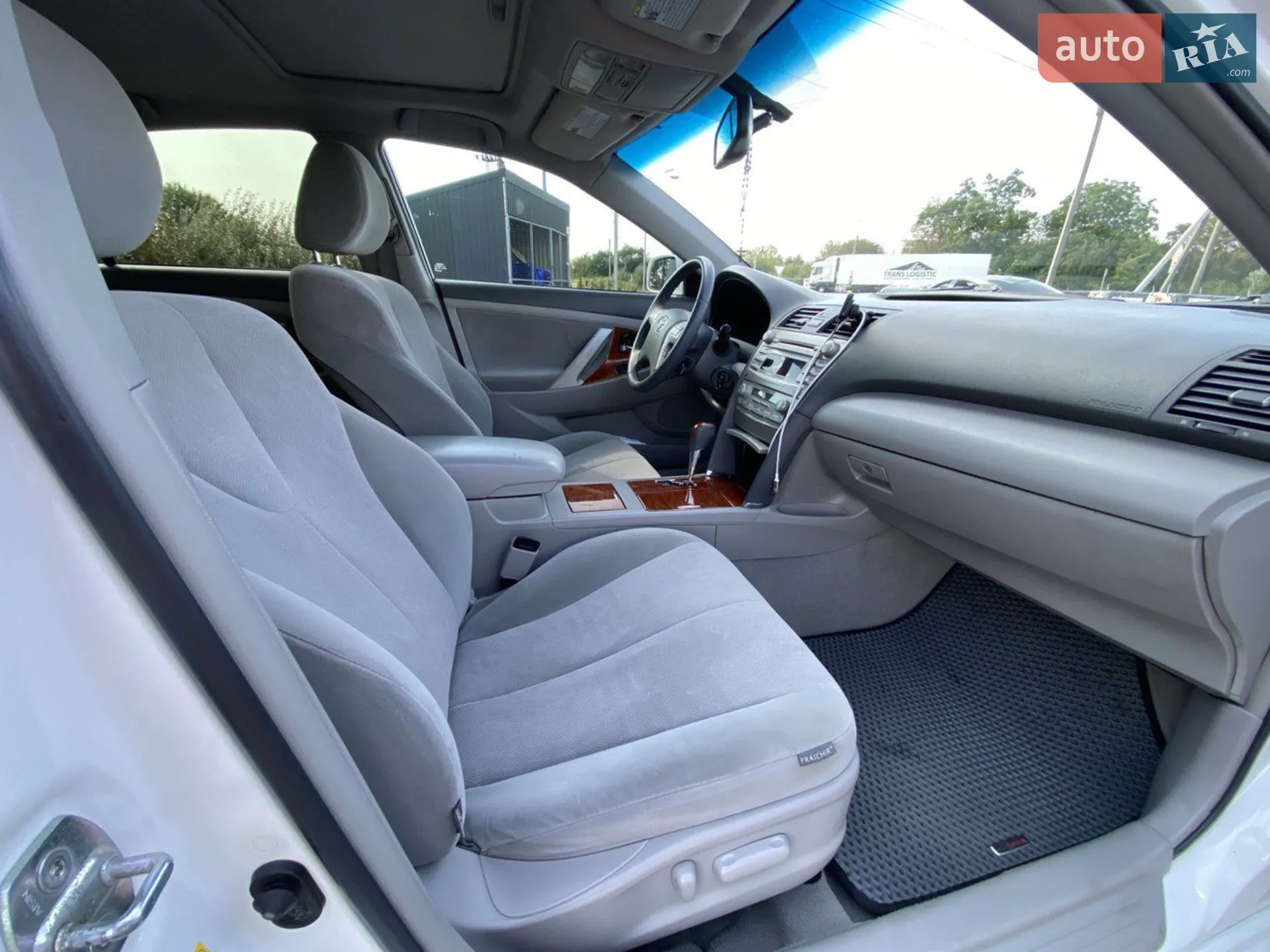 2010 Toyota Camry - мініатюра 45
