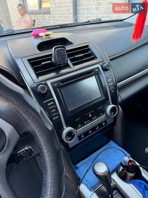 Седан Toyota Camry 2014 в Красилові