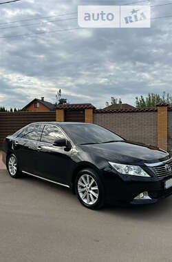 Седан Toyota Camry 2012 в Киеве