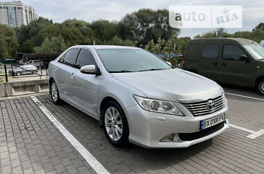 Седан Toyota Camry 2011 в Хмельницком