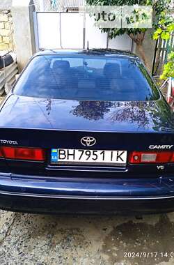 Седан Toyota Camry 1996 в Одесі