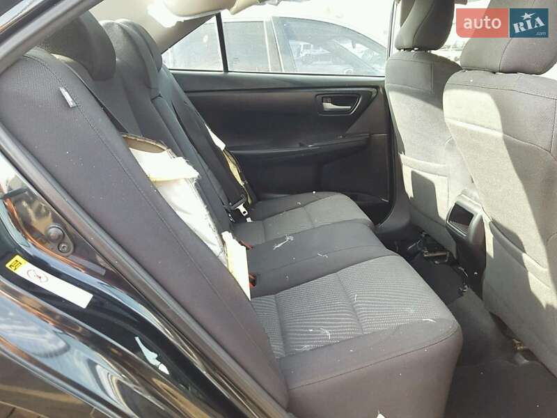 Седан Toyota Camry 2014 в Харкові