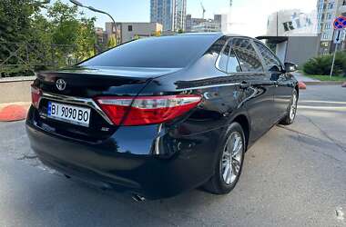 Седан Toyota Camry 2015 в Києві