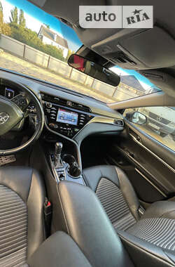 Седан Toyota Camry 2020 в 