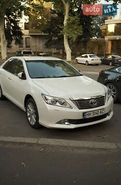 Седан Toyota Camry 2014 в Одесі