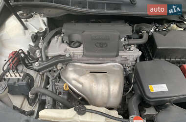 Седан Toyota Camry 2016 в 
