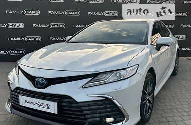 Седан Toyota Camry 2021 в Одессе