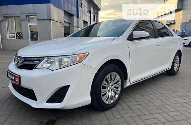 Седан Toyota Camry 2012 в Одессе