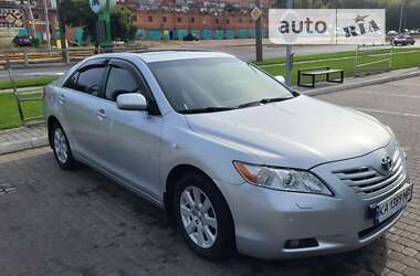 Седан Toyota Camry 2007 в Києві