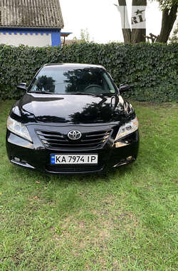 Седан Toyota Camry 2007 в Києві