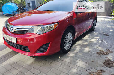 Седан Toyota Camry 2012 в Дніпрі