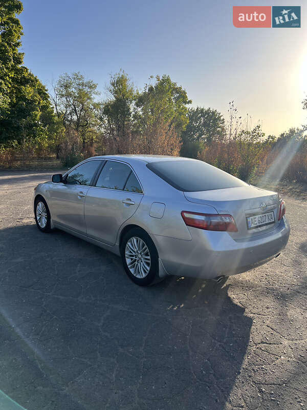 Седан Toyota Camry 2008 в Покрові