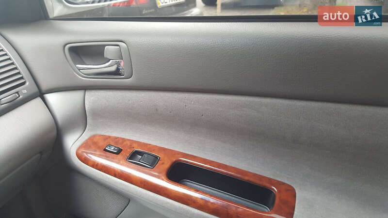 Седан Toyota Camry 2003 в Черновцах фото 5 Седан Toyota Camry 2003 в Черновцах