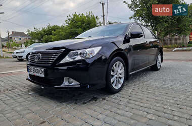 Седан Toyota Camry 2012 в Компаніївці