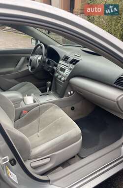 Седан Toyota Camry 2008 в Запорожье