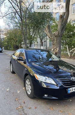 Седан Toyota Camry 2008 в Києві