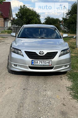 Седан Toyota Camry 2007 в Знаменке