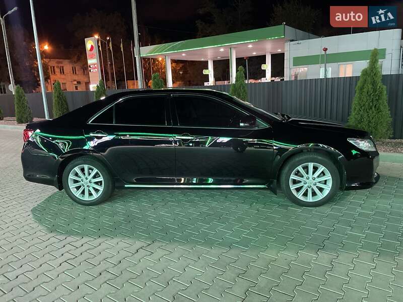 Седан Toyota Camry 2012 в Одессе