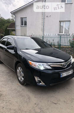 Седан Toyota Camry 2012 в Полтаве