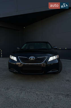 Седан Toyota Camry 2011 в Житомире