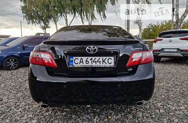 Седан Toyota Camry 2008 в Смеле