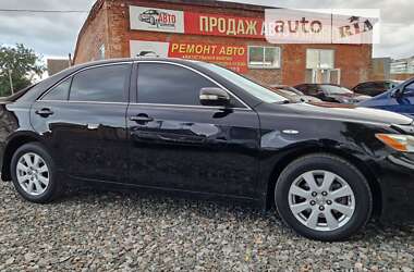 Седан Toyota Camry 2008 в Смеле