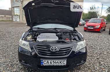 Седан Toyota Camry 2008 в Смеле