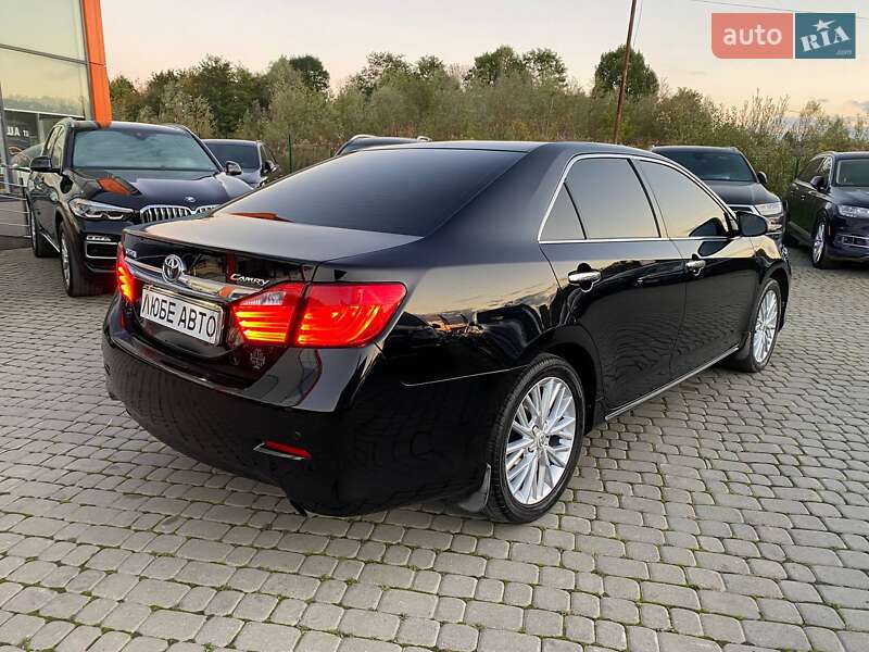 Седан Toyota Camry 2011 в Львове фото 6 Седан Toyota Camry 2011 в Львове