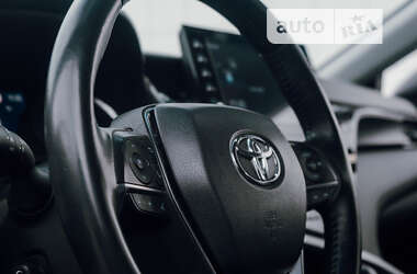 Седан Toyota Camry 2021 в 