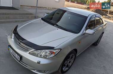 Седан Toyota Camry 2002 в Кременчуге