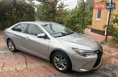 Седан Toyota Camry 2015 в Києві