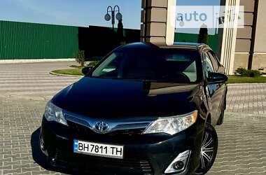 Седан Toyota Camry 2014 в Одессе