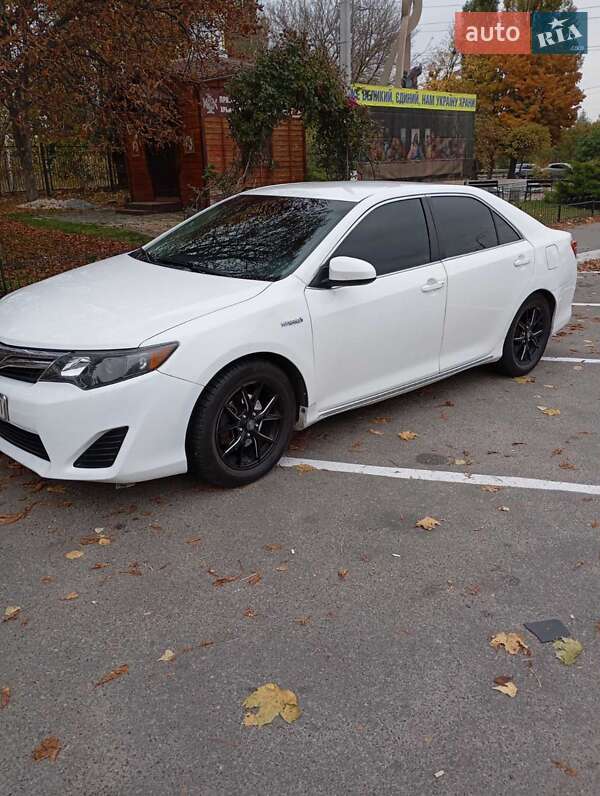 Седан Toyota Camry 2013 в Киеве фото 3 Седан Toyota Camry 2013 в Киеве