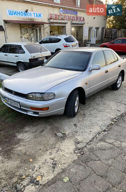 Седан Toyota Camry 1991 в Березовке